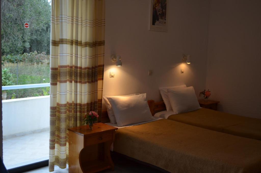 Emilia Apartments Плакіас Екстер'єр фото